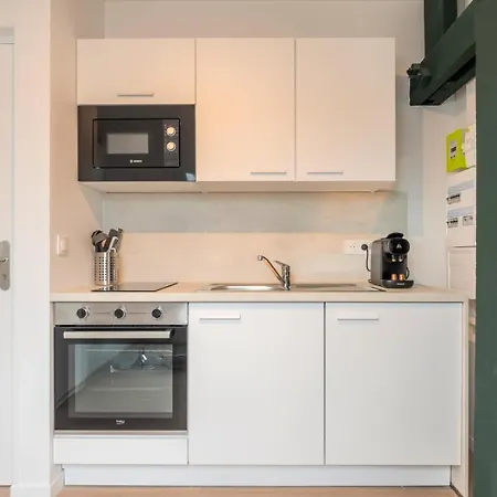 Sous Les Combles Cote Cour, Parking Gratuit شقة فيلنوف داسك