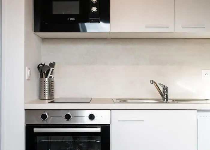 Appartement Sous Les Combles Côté Cour, Parking Gratuit Villeneuve-d'Ascq